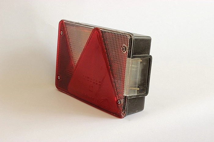 Feux arrière ASPOCK Multipoint IV, 7 fonctions gauche+droit pour remorques UNITRAILER / TEMARED / NIEWIADÓW / NEPTUN / ZASŁAW