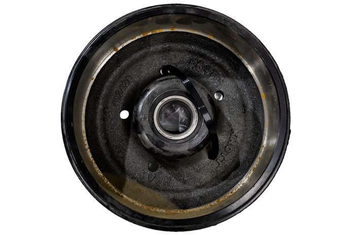 Tambour de frein OUTLET KNOTT avec roulement pour essieu de remorque 1350 kg 200x50 5x112