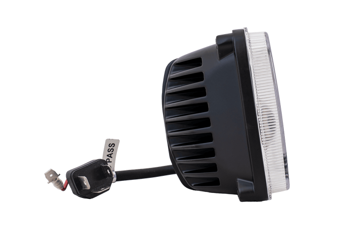 Feu avant LED TT Technology TT.16603, 3 fonctions, 16xLED, 3150lm pour John Deere, Massey Ferguson, CNH