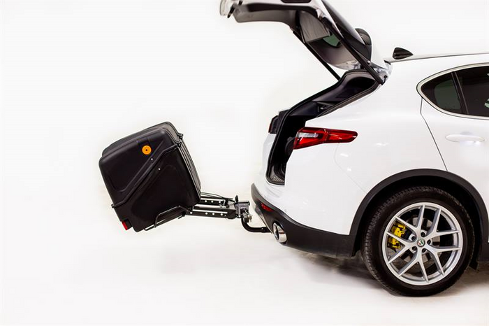 Towbox V1 Black Edition - coffre à bagages monté sur attelage