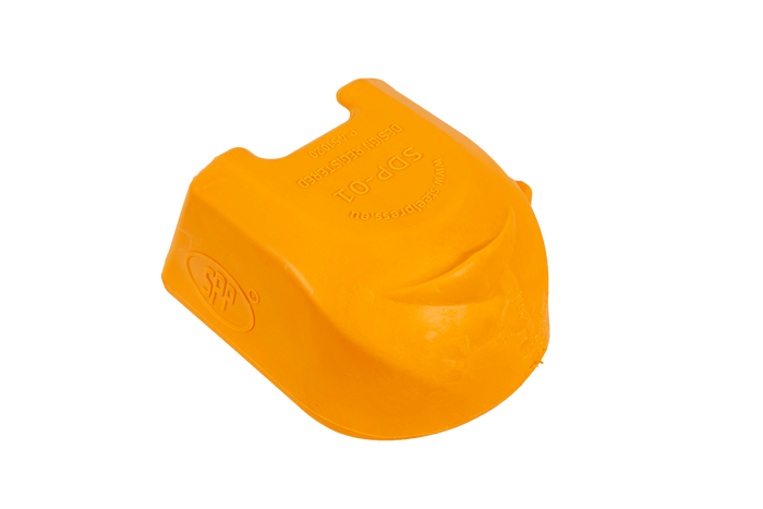 Couvercle, capot de sécurité pour l'attelage à boule Soft Dock STEELPRESS SDP-01 avec emplacement pour la prise.