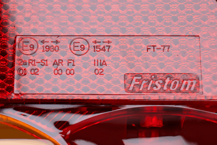 FRISTOM FT-77 feu arrière, 5 fonctions, droit