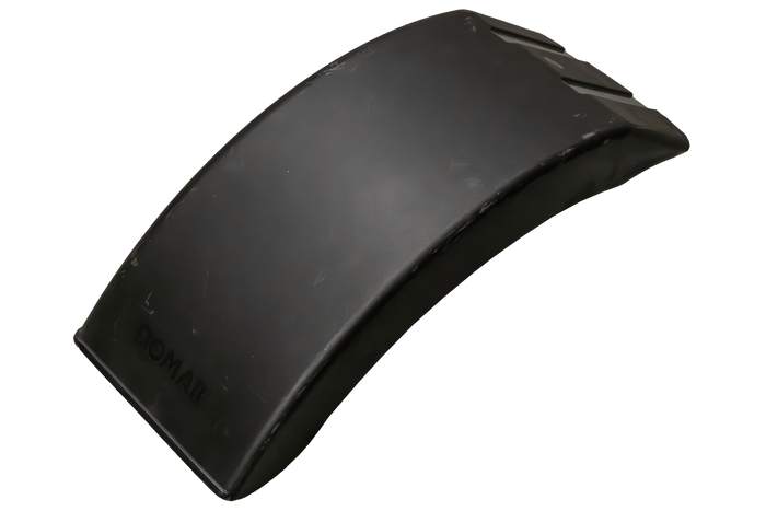 Demi-garde-boue pour remorque DOMAR DR1013004, passage de roue 395/220 mm droit