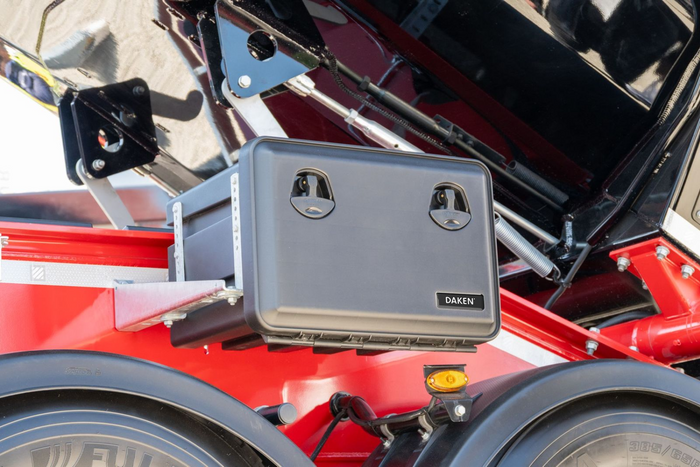 Boîte, coffre à outils DAKEN 81108  JUST 826x500x470mm 127l