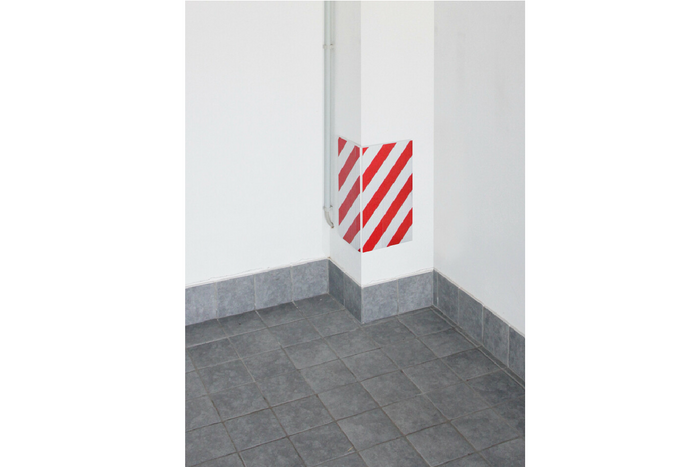 Tapis de protection pour garage LAMPA S autocollant réfléchissant 32x40cm