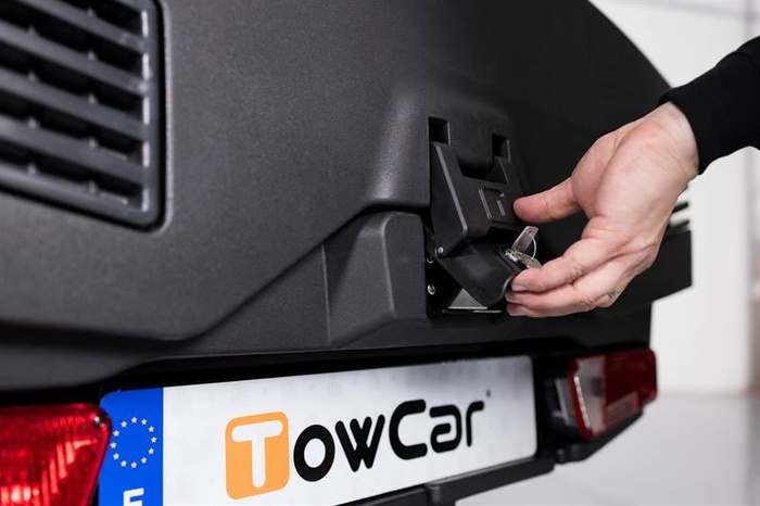 Towbox EVO classic gris - coffre à bagages monté sur attelage