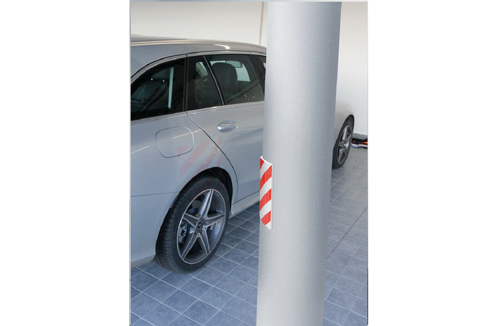 Tapis de protection pour garage LAMPA S autocollant réfléchissant 32x40cm