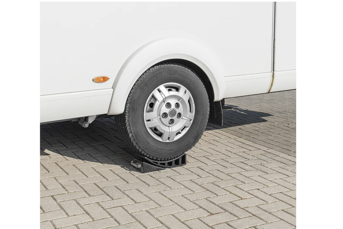 Cale de mise à niveau ProPlus 361563 pour remorques et caravanes 2,5 t