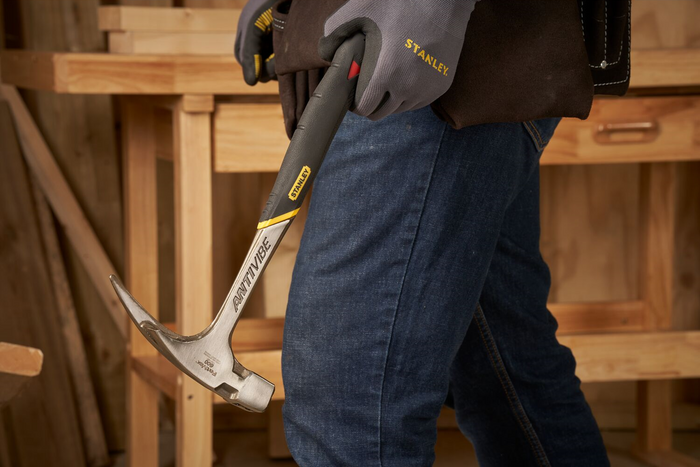 Marteau de charpentier STANLEY Antivibe 1-51-937