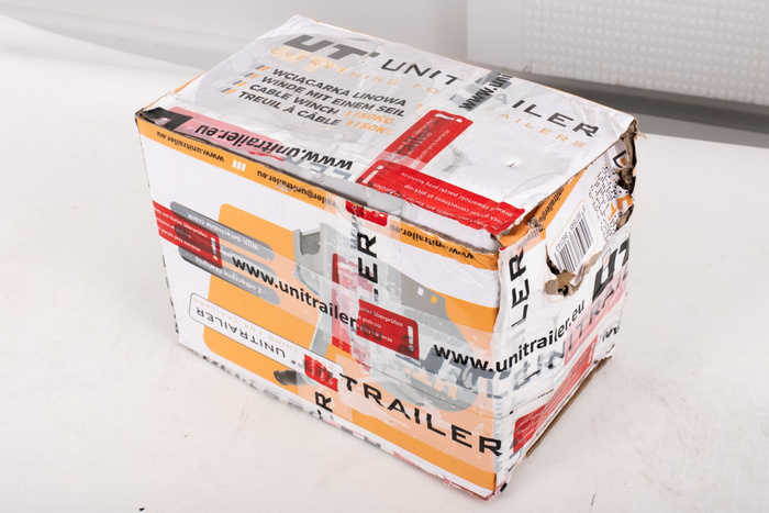 Treuil manuel OUTLET pour remorque UNITRAIR 1150 kg avec corde