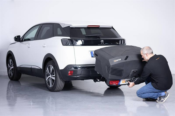 Towbox EVO urban black - Coffre à bagages monté sur attelage