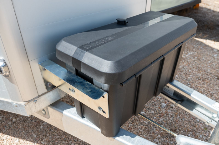 DAKEN 82210 Boîte, caisse à outils  DAKEN 82210 BLACKIT LITE550x255x310mm 24l