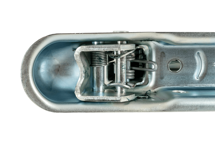 Attelage à boule KNOTT K7.5-G pour remorque 750 kg avec timon carré de 45 mm