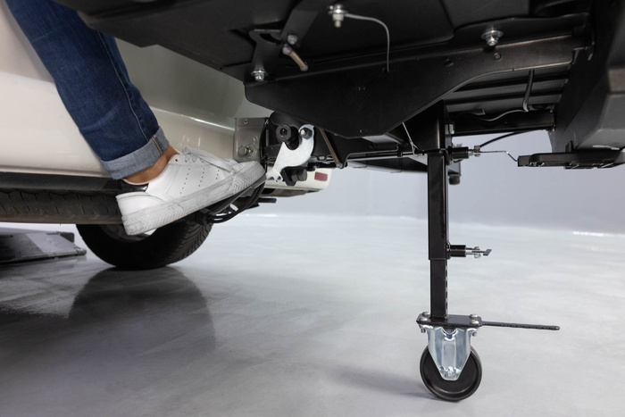 Towbox V3 Camper noir - coffre à bagages monté sur boule d&#39;attelage