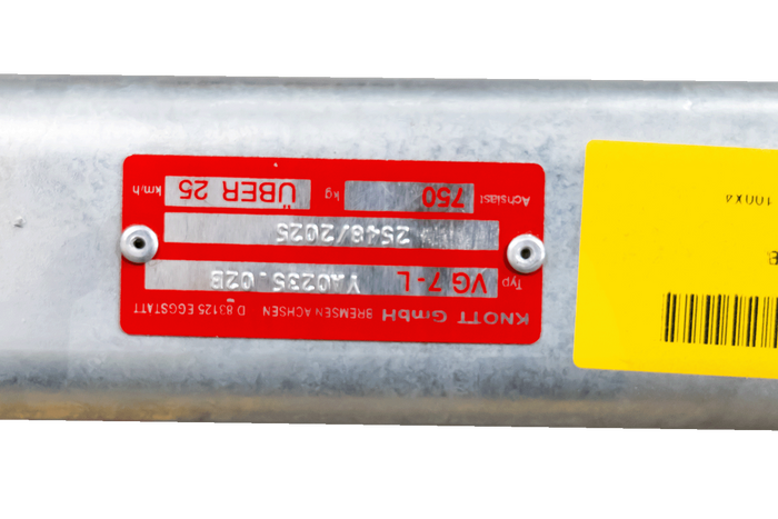 Essieu non freiné OUTLET KNOTT VG7-L pour remorque UNITRAILER 750 kg 1260 mm 1560 mm 4x100