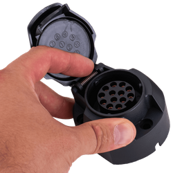 Prise de remorquage KAMAR à 13 broches