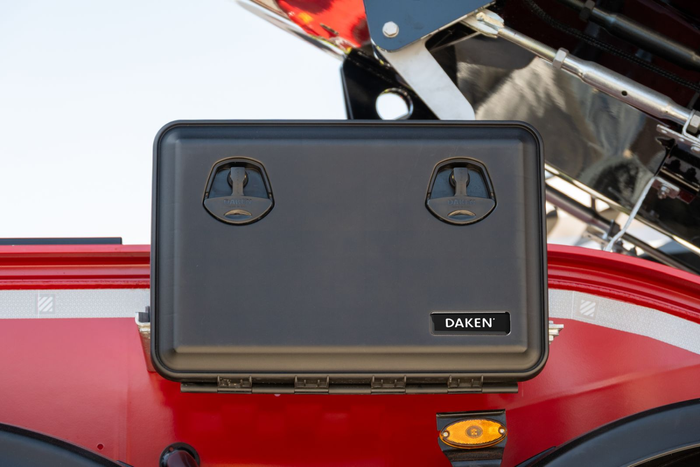 Boîte, coffre à outils  DAKEN 81104 JUST 600x415x460mm 70l avec supports de montage