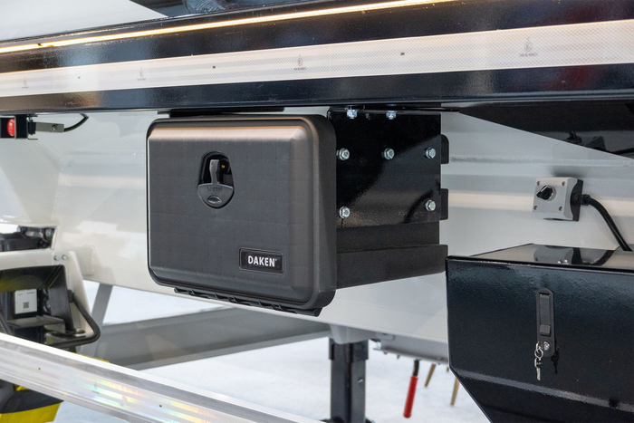 Coffre , boîte à outils DAKEN 81101 JUST 400x350x300mm 21l