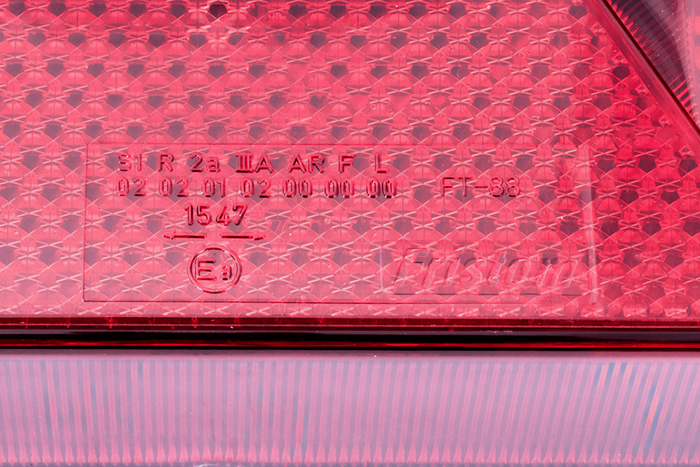 Feu arrière FRISTOM FT-088 baïonnette, 6 fonctions droit