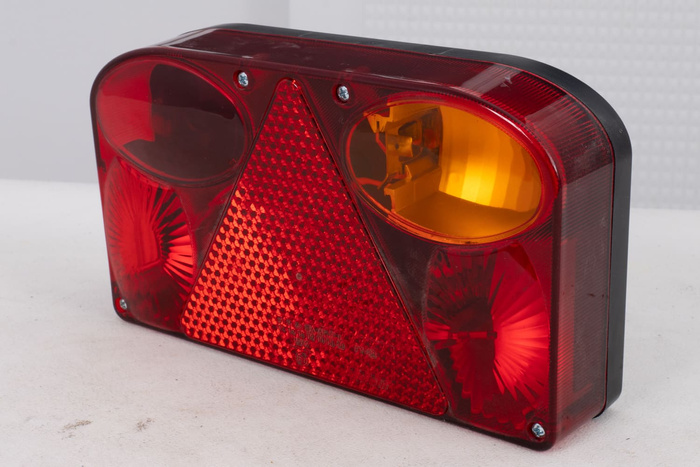 Sortie Feu arrière FRISTOM FT-088 6 fonctions droite