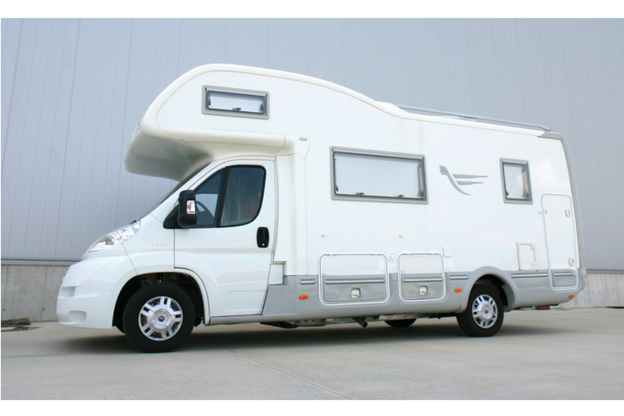 Pompe électrique submersible LAMPA 12V 30L/min