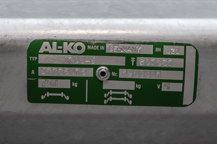 Essieu non freiné AL-KO OPTIMA pour remorque 750kg 1450mm 1820mm 4x100