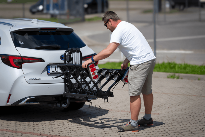 Inter Pack Quattro Fold - porte-vélos sur attelage pour 4 vélos
