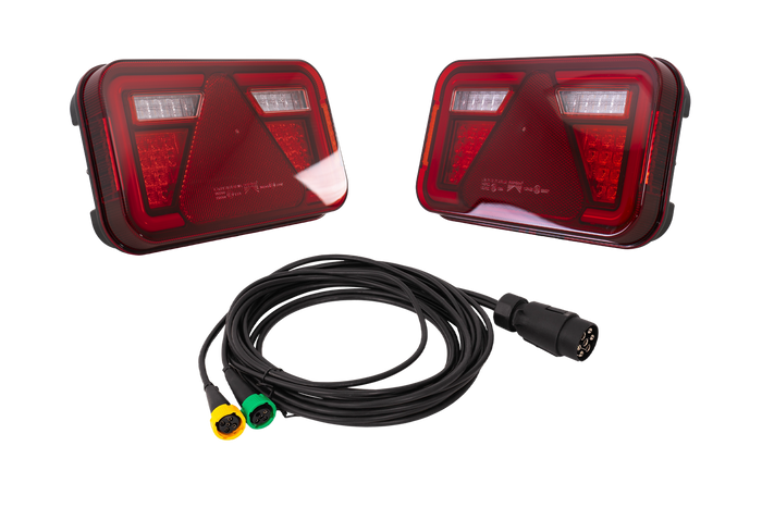 Feux arrière à LED ASPÖCK MULTILED IV + faisceau ASPÖCK 4,5 m 7 broches