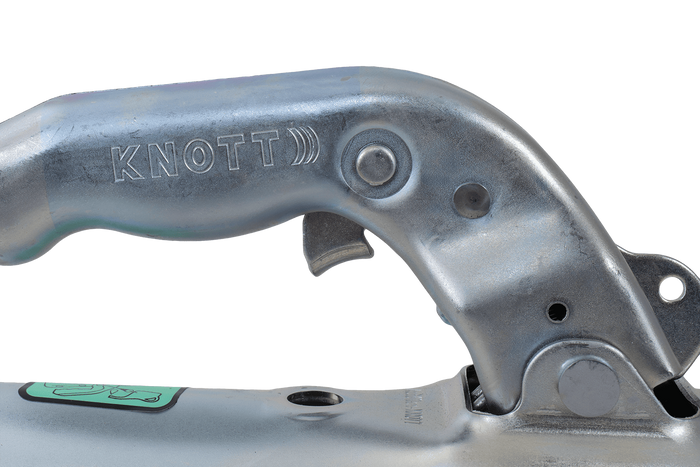 Attelage à boule KNOTT K7.5-C pour remorque de 750 kg avec timon tubulaire de 50 mm