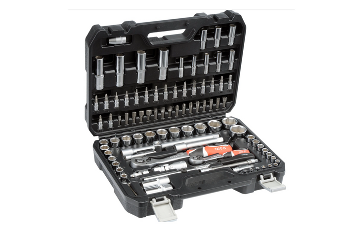Manette, valise à outils YATO YT-12681 1/2'' 1/4", 94 pièces.