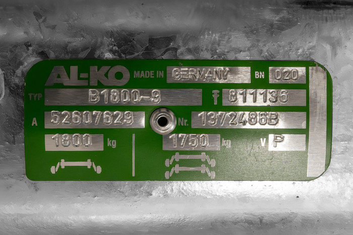 Essieu freiné AL-KO EURO pour remorque/porte-voitures 1800 kg 1650 mm 2150 mm 5x112