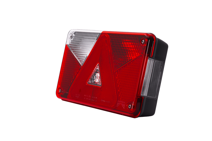 Feux arrière ASPÖCK MULTIPOINT V + faisceau MANTES 4 m 7 broches