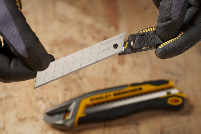 Lames de rechange pour cutter STANLEY 18 mm, 50 pièces