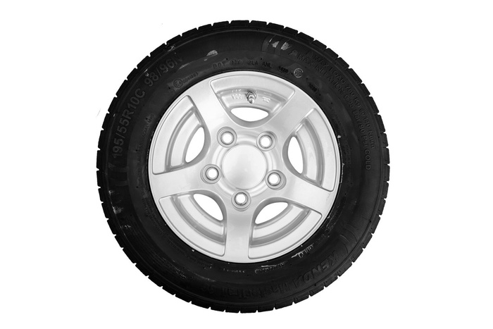 Roue renforcée pour remorque KENDA PNEU 195/55 R10C 98/96N ALU STARCO JANTE 6Jx10&quot;H2 5x112 ET:-4