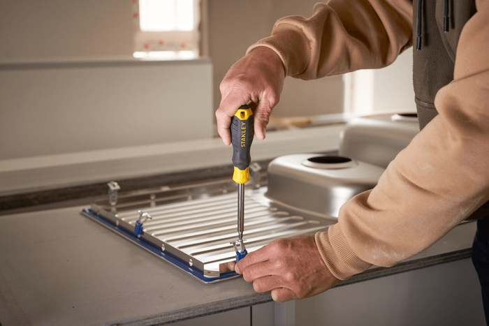 Tournevis STANLEY MULTIBIT 34 pièces avec jeu d'embouts